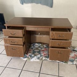 Desk and Chair Set 