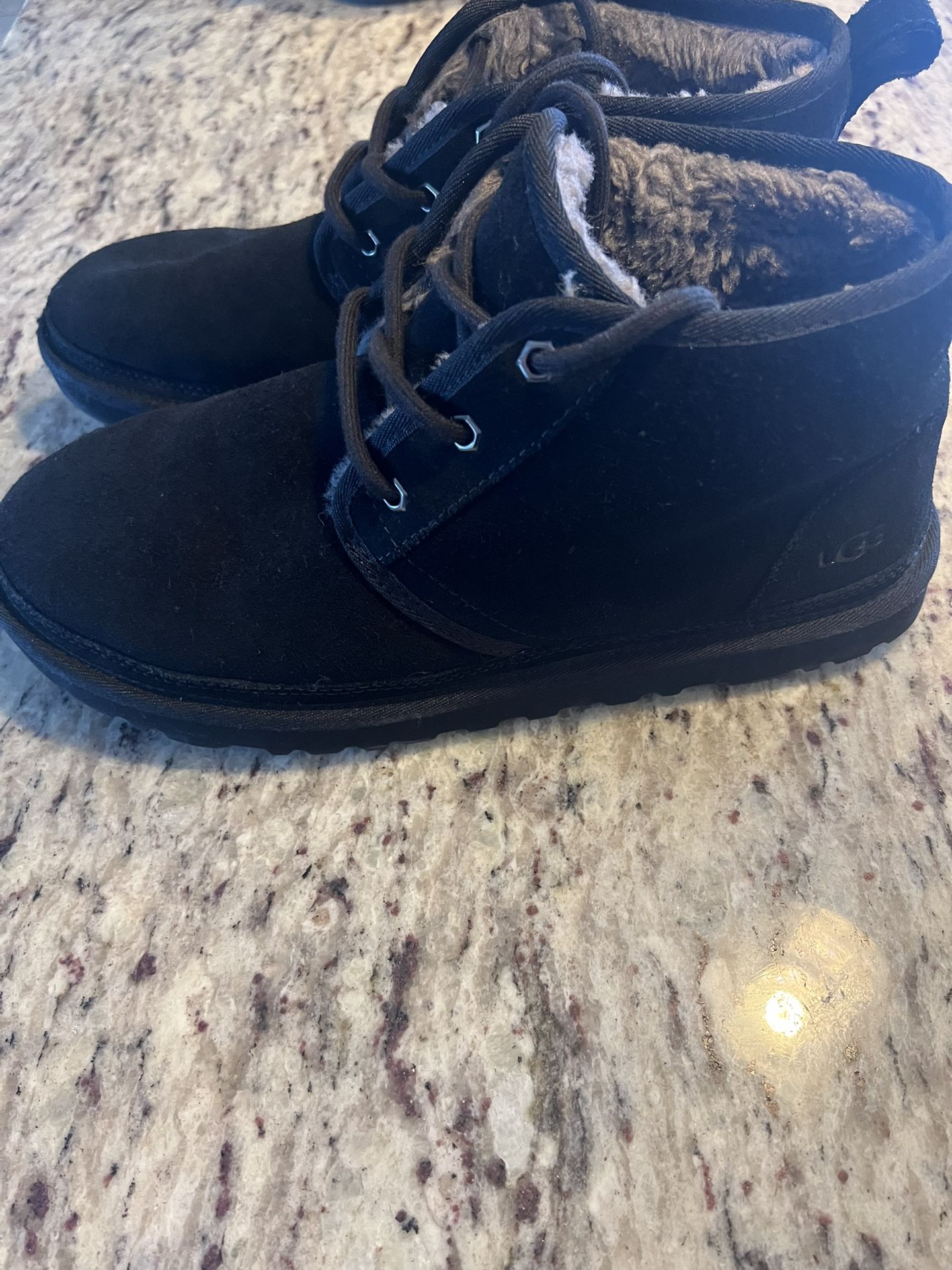 Uggs Size 10.5 Like New