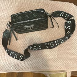 Guess Shoulder Purse 