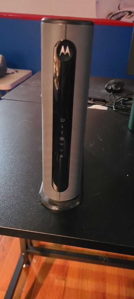 Motorola MG7540 Cable Modem/router