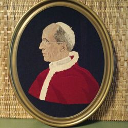 Vtg Pope Pius XII Framed Needlepoint 19"×23"