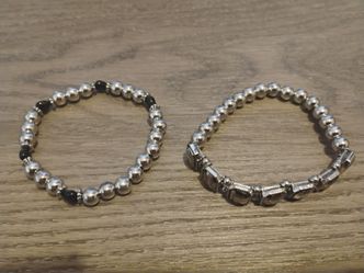 Kids / teen string bracelet