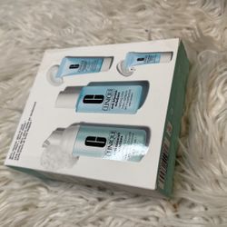 CLINIQUE anti-Blemish Solutions