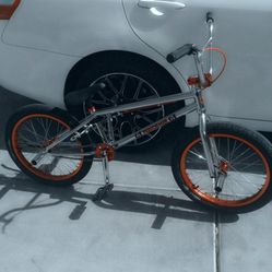 GT PERFORMANCE BMX BIKE!!!
