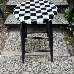 Black & White Stool 