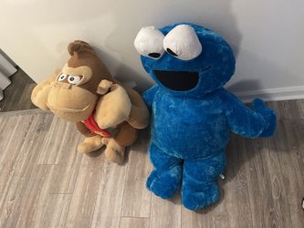 Giant plushies