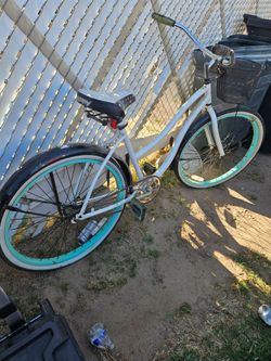 Bicycle needs new tires perfect condition