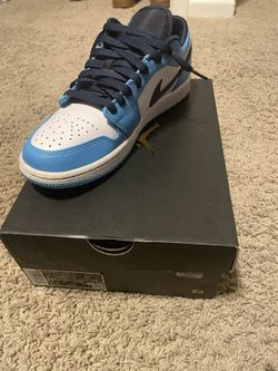 Jordan 1 Low UNC (8.5 M)