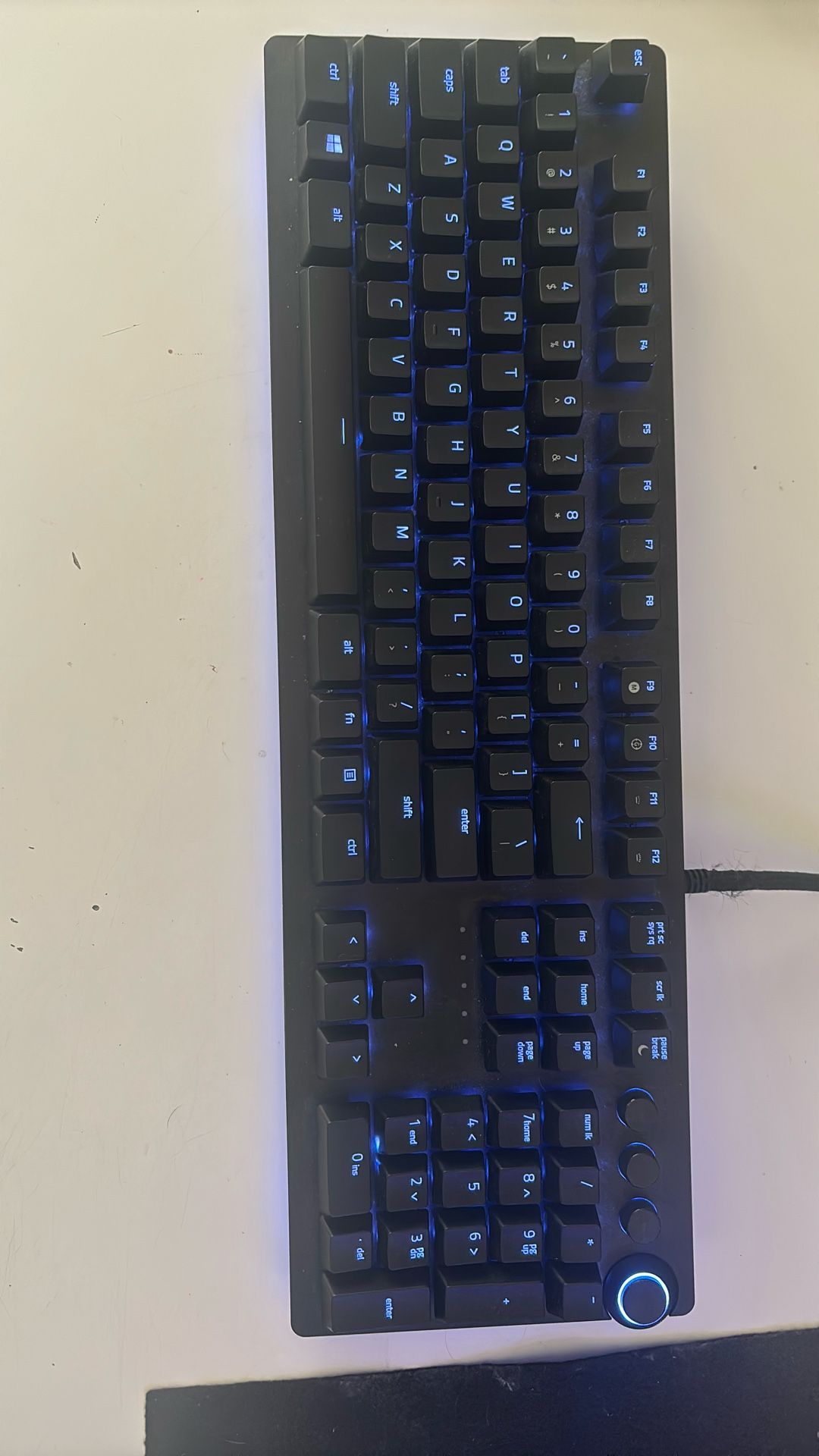 HP Monitor, Mouse And Razor Keyboard