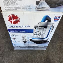 Hoover PowerDash Go Pet Carpet & Upholstery Cleaner Portable Power For Spills And Stains 