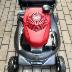 21” Honda Self Propelled Lawn Mower/Lawnmower 