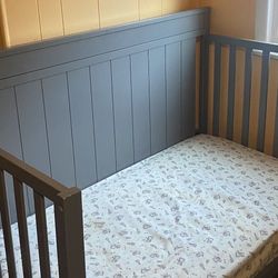 4 in 1 convertible crib