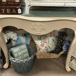 Refinished Vintage Bombay Entryway or Sofa Table