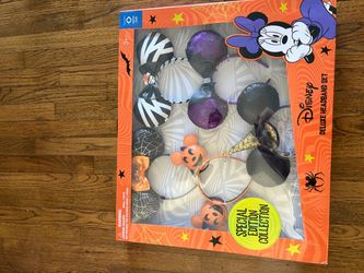 Disney Halloween Deluxe Minnie Ear Headband Set