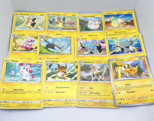 12 Pokemon Cards