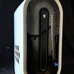 Alienware Aurora R15 Gaming Desktop