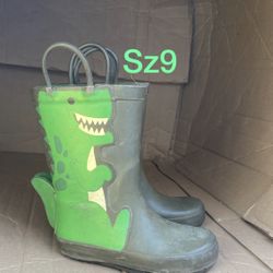Raining Boots Sz9