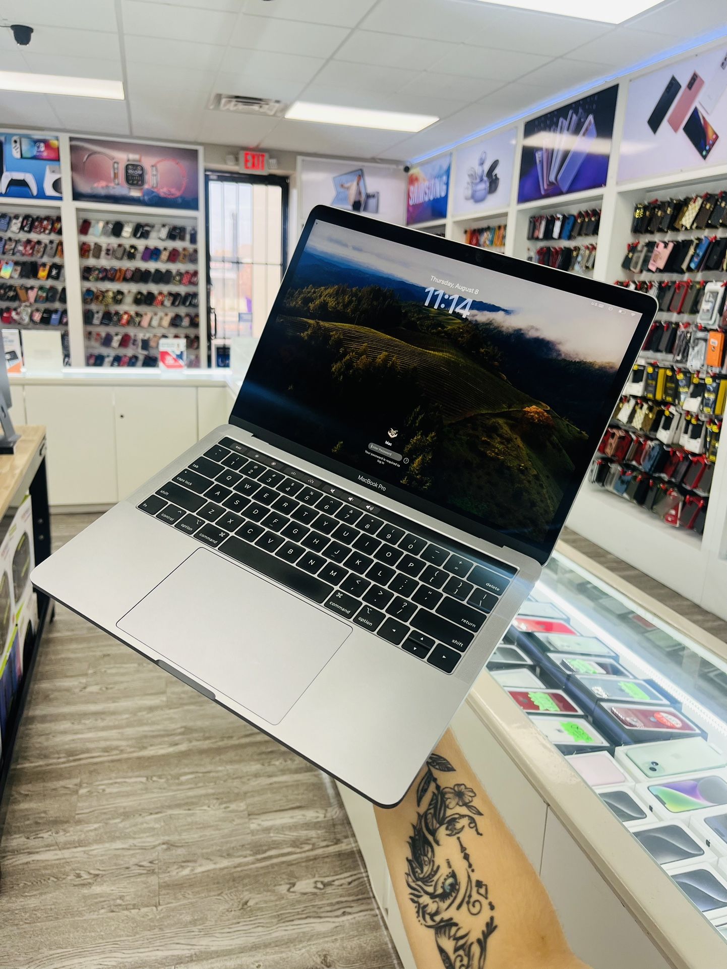MacBook Pro 2018 256gb