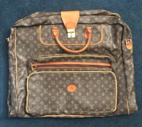 Vintage Louis Vuitton garment bag