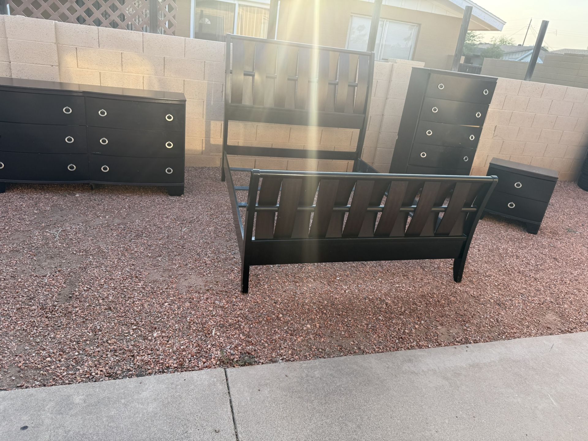 Queen Set Bed Frame Drawers