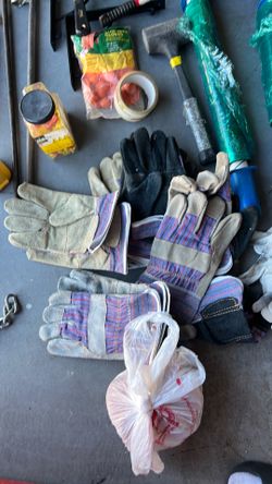 Work gloves