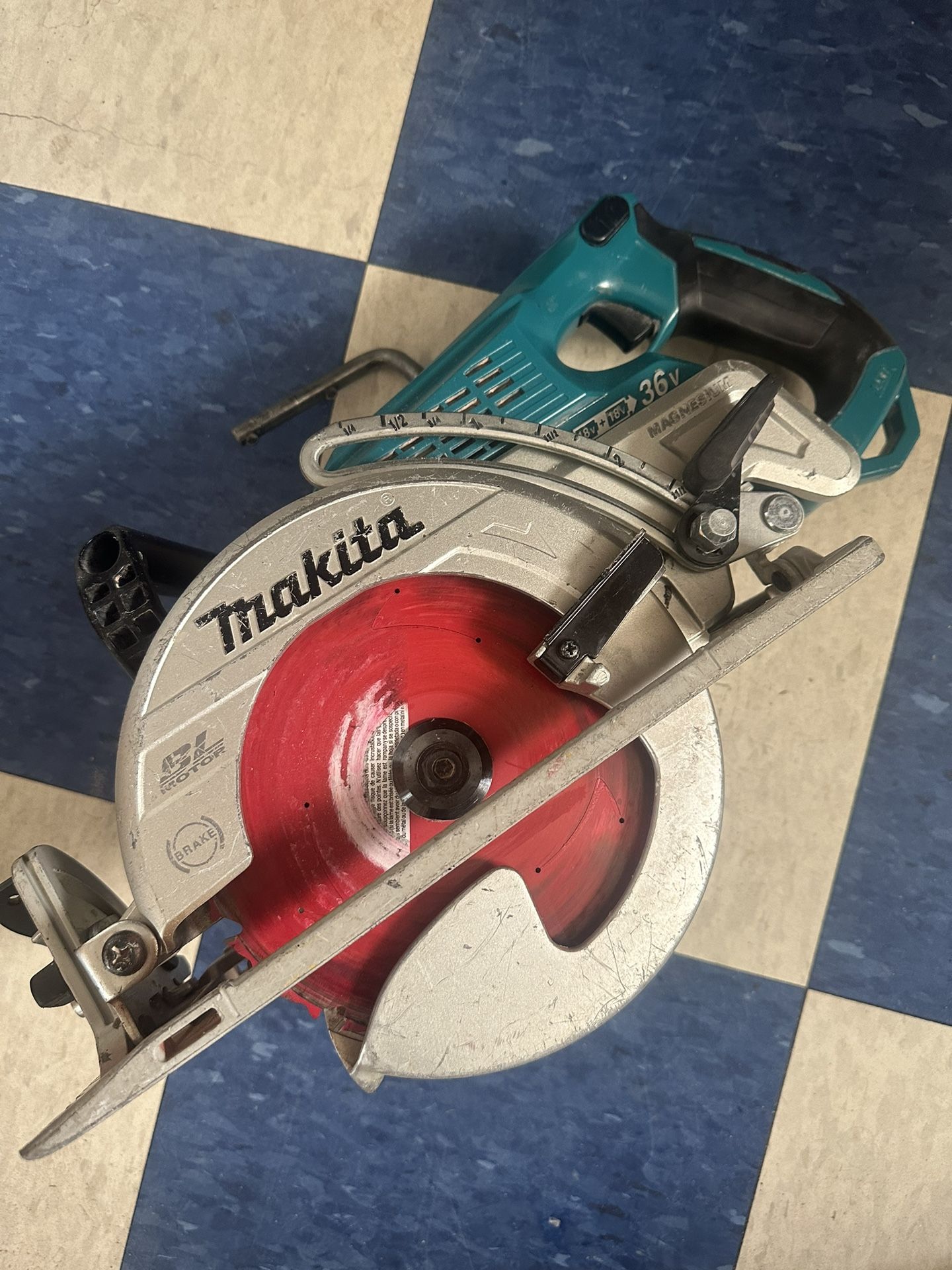 Makita Saw 36v Motor Brushless 