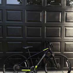 Cannondale Althea Hybrid Bike 