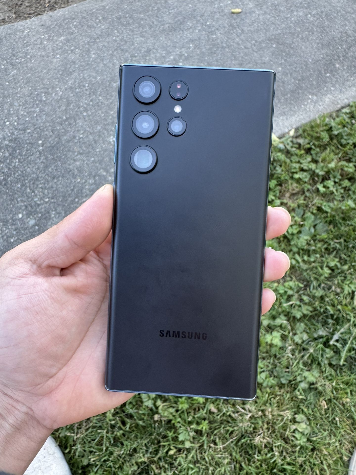 Samsung galaxy Ultra S22 Factory unlocked 