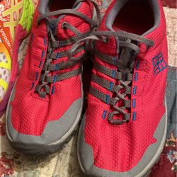 Columbia  Size8 