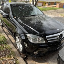 2010 Mercedes-Benz C-Class