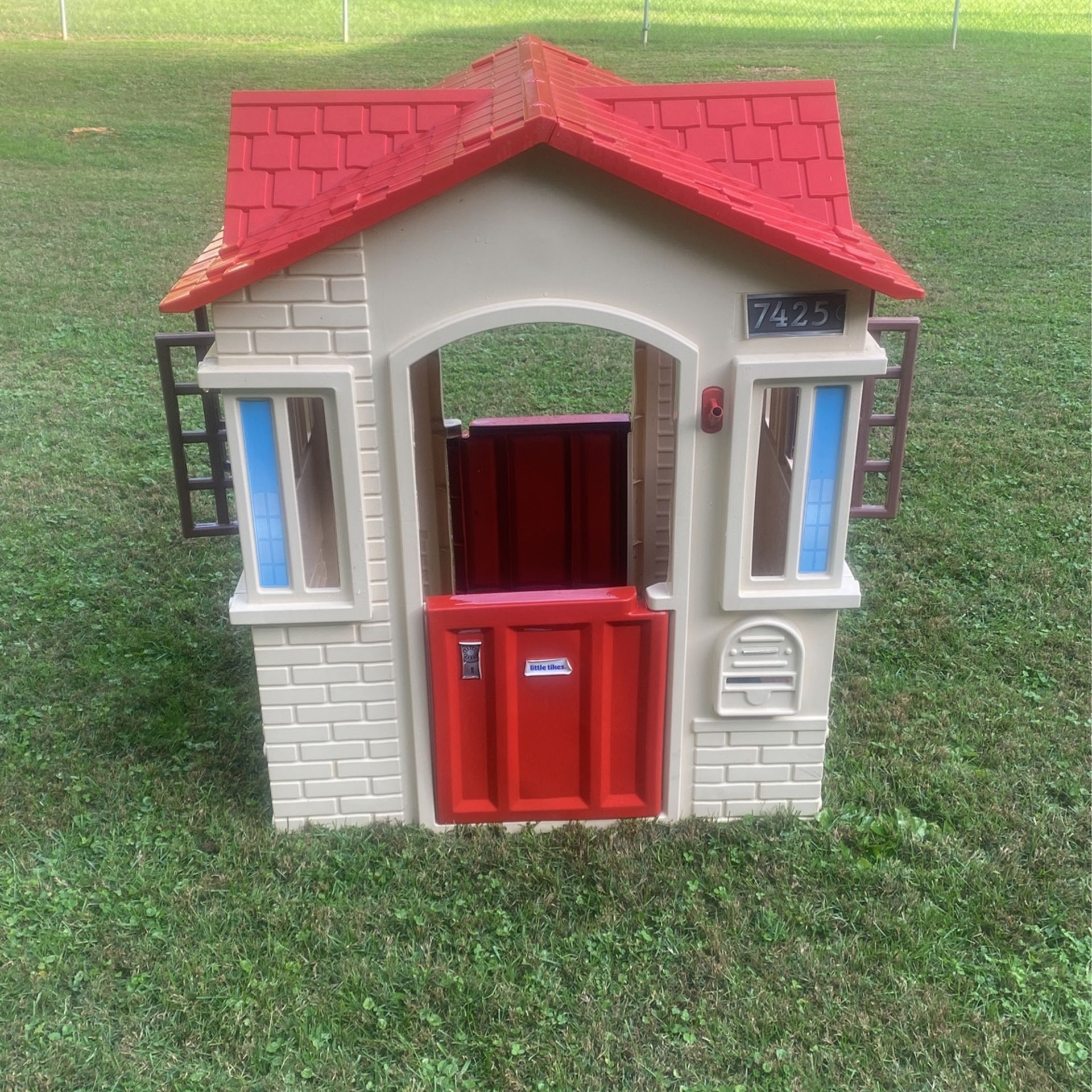 Little Tikes House