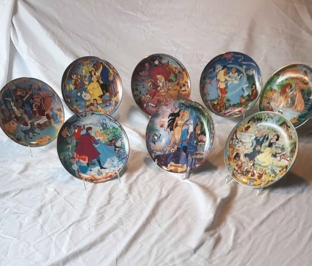 Disney MUSICAL MEMORIES PLATES