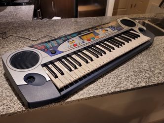 Yamaha PSR-160 49-Key Digital Piano Portable Keyboard + Adapter