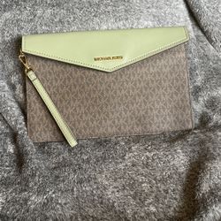 Large Wristlet Pouch