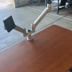 Dual Monitor Arm
