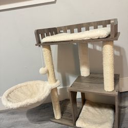 Small Cat Tree With Balcony 