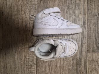 White Cute Baby Shoes 