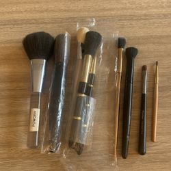 Mixed Assorted Makeup Brushes in 9 Piece