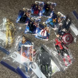 Dc/marvel Action Figure Lot  READ THE DESCRIPTION !!!