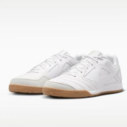 Men's Nike Gato Size 12