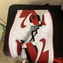 Jordan 1 High Heritage 