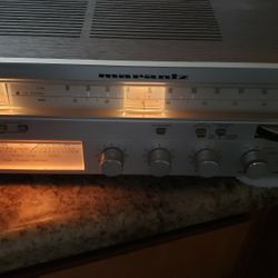 Marantz SR 2200 Reciever.  $350. Pickup In Oakdale 