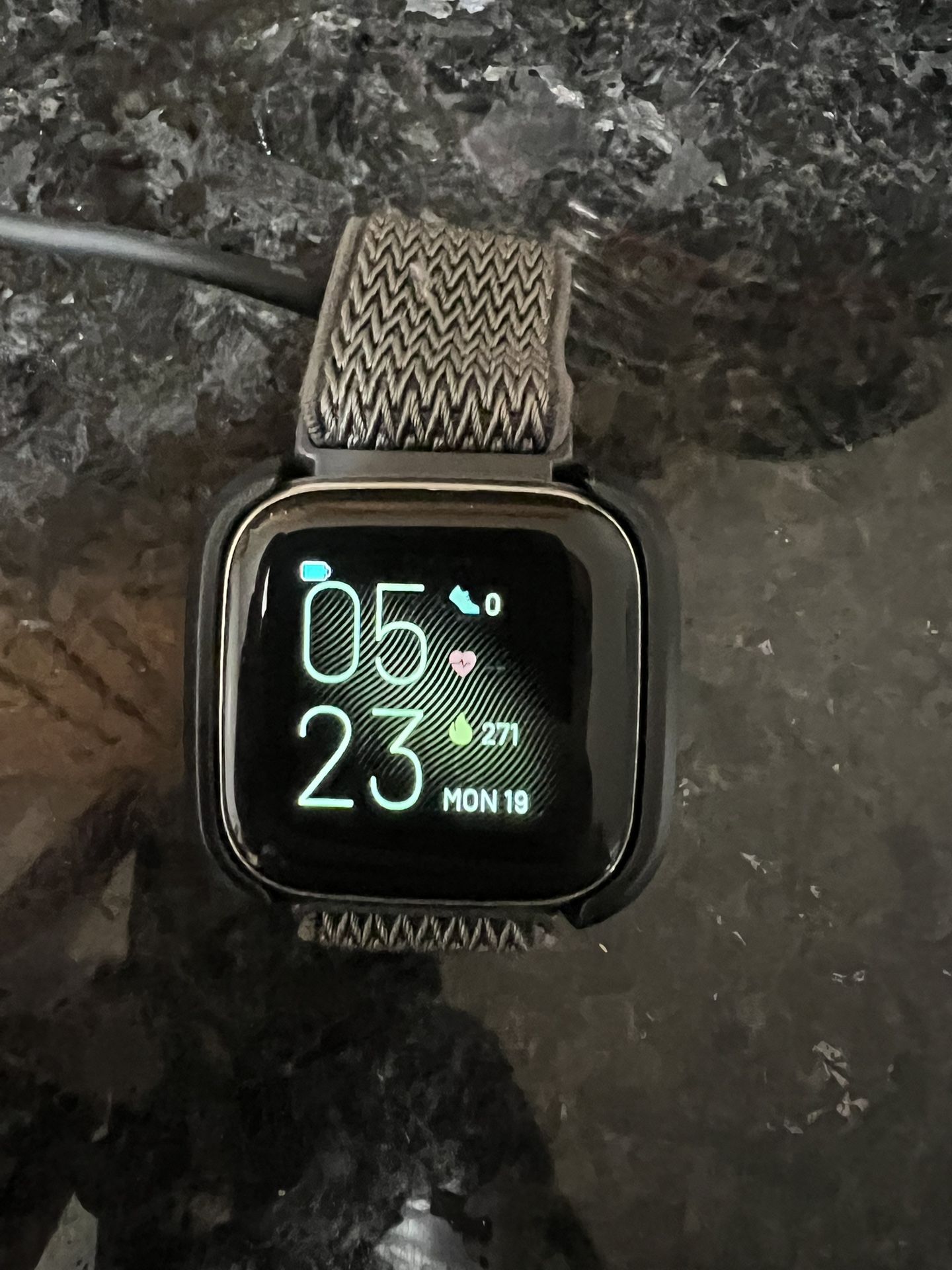 Fitbit Versa 2 Smartwatch 