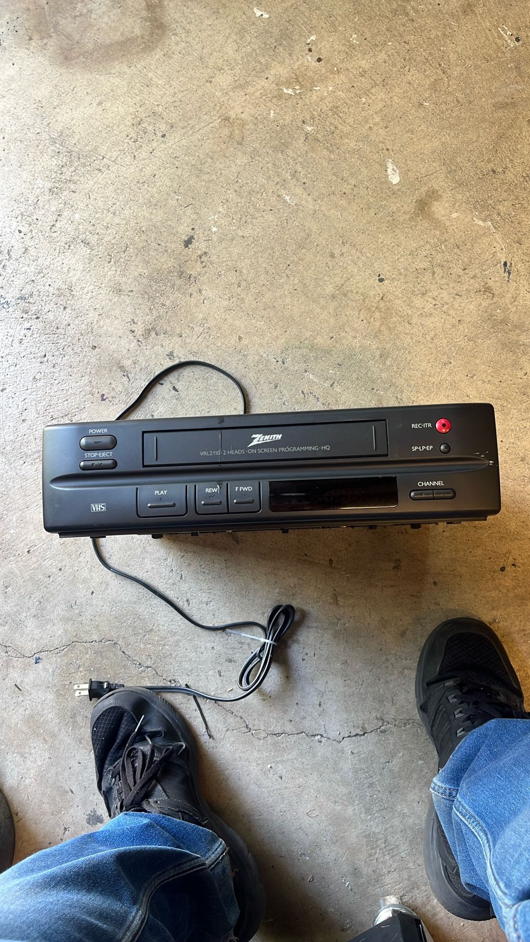 Zenith VRM4120 VCR