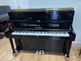 Yamaha U1 Upright Piano - 2006