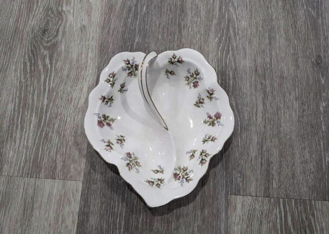 Floral Porcelain Leaf Dish