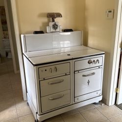 Antique Wedgewood Stove