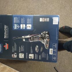 Bissell Revolution ProHeat * 2 Pet Pro Carpet Cleaner New In The Box