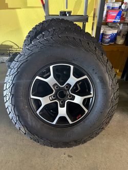 JEEP WRANGLER WHEELS N TIRES