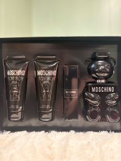 Moschino Toy Boy Perfume Gift Set